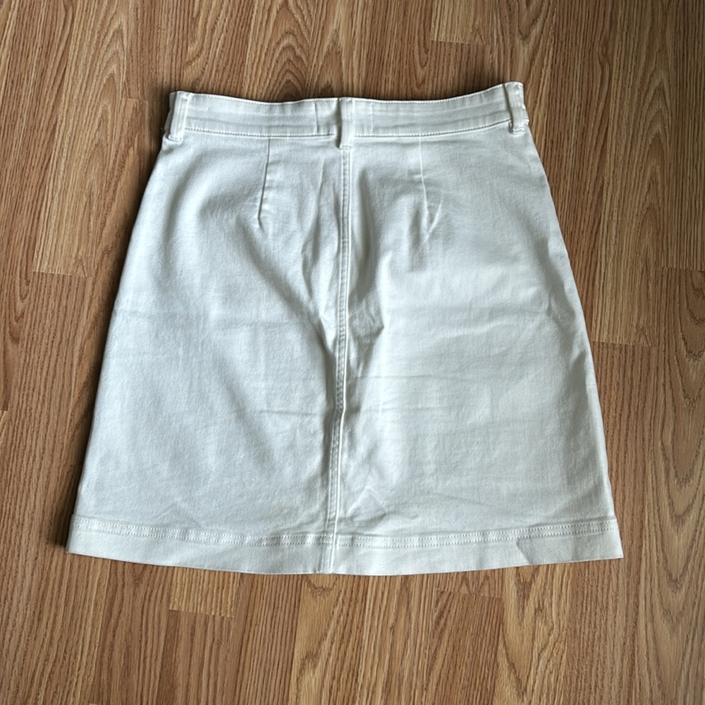 Everlane Patch Pocket Skirt - image 4